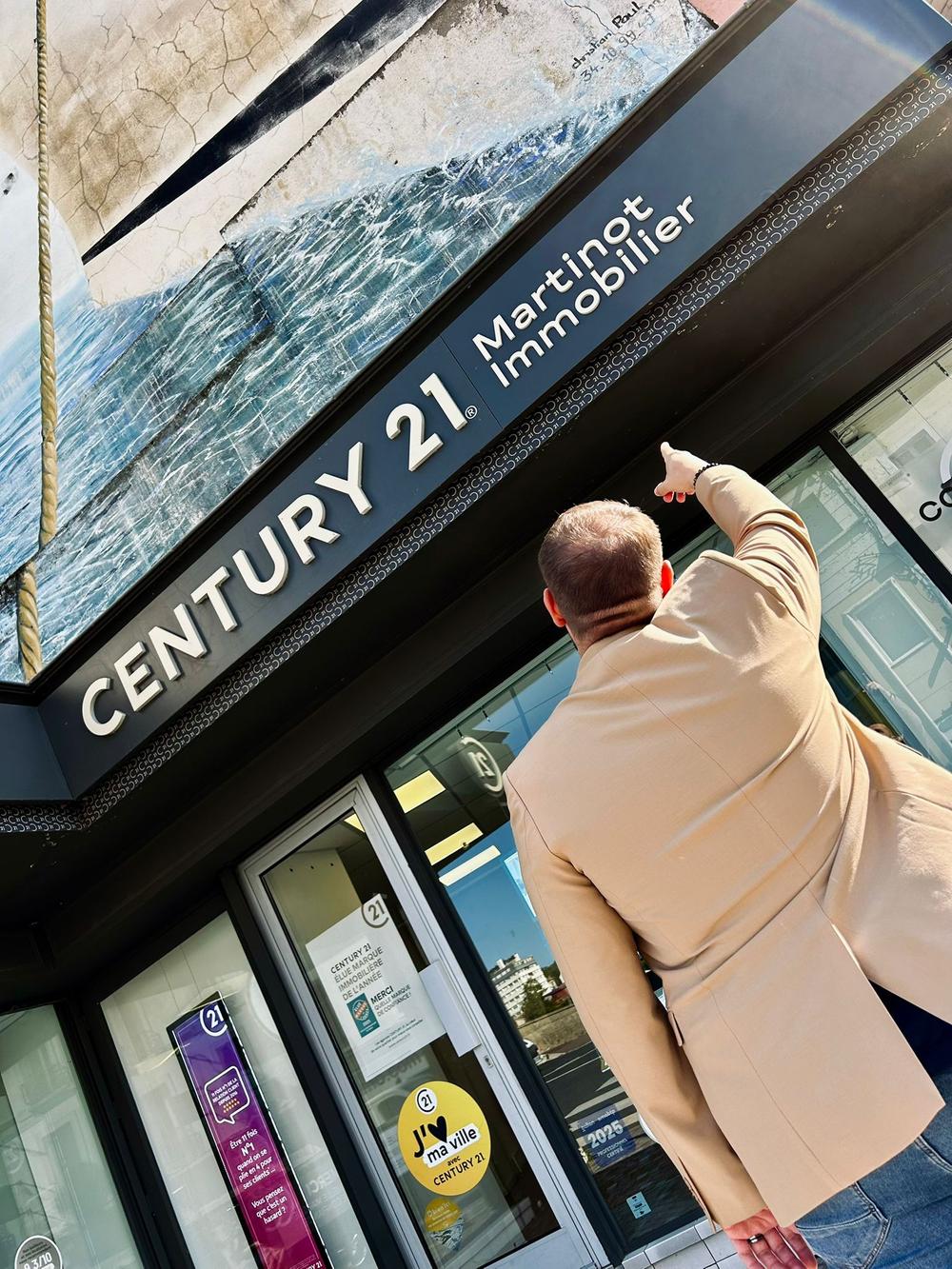 l'équipe de l'agence Martinot Immobilier