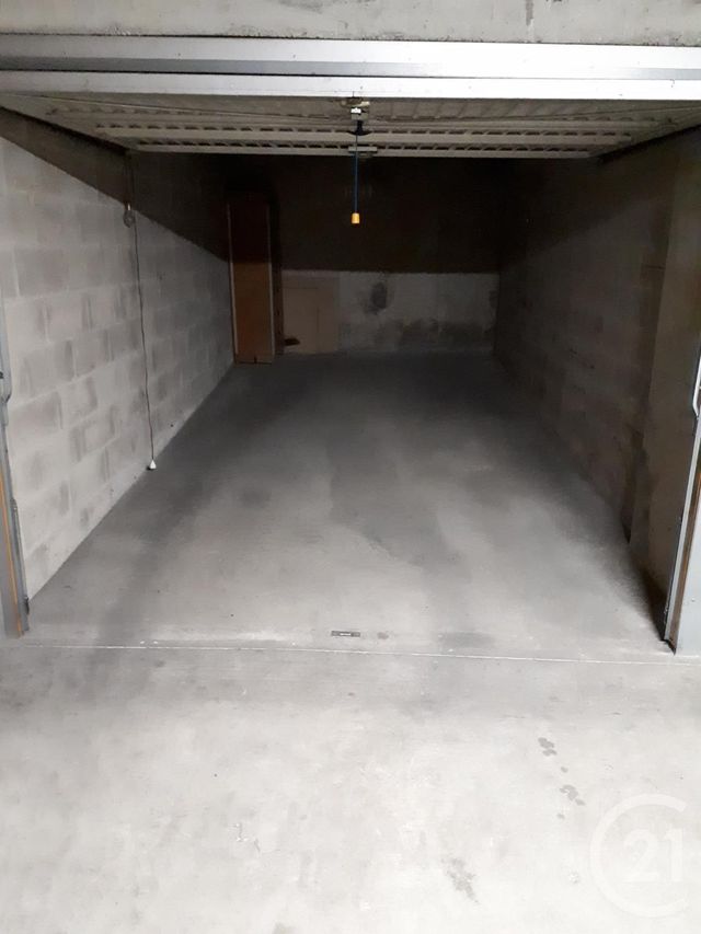 Parking à louer MONTLHERY