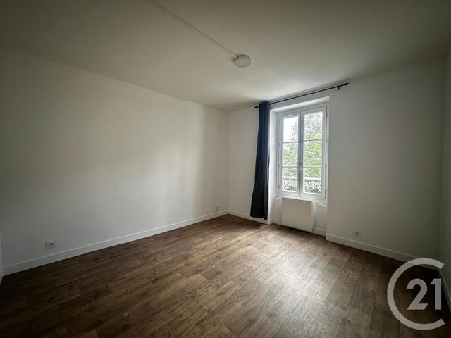 Appartement F3 à louer - 3 pièces - 53.45 m2 - CORBEIL ESSONNES - 91 - ILE-DE-FRANCE - Century 21 Martinot Immobilier