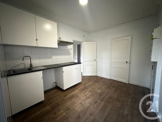 Appartement F3 à louer - 3 pièces - 53.45 m2 - CORBEIL ESSONNES - 91 - ILE-DE-FRANCE - Century 21 Martinot Immobilier