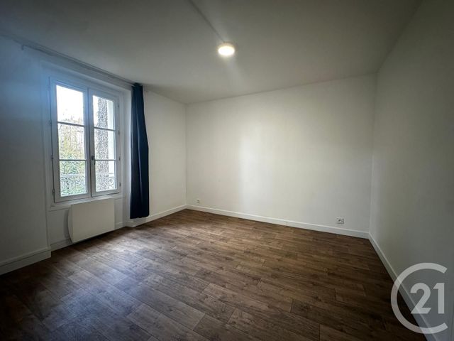 Appartement F3 à louer - 3 pièces - 53.45 m2 - CORBEIL ESSONNES - 91 - ILE-DE-FRANCE - Century 21 Martinot Immobilier