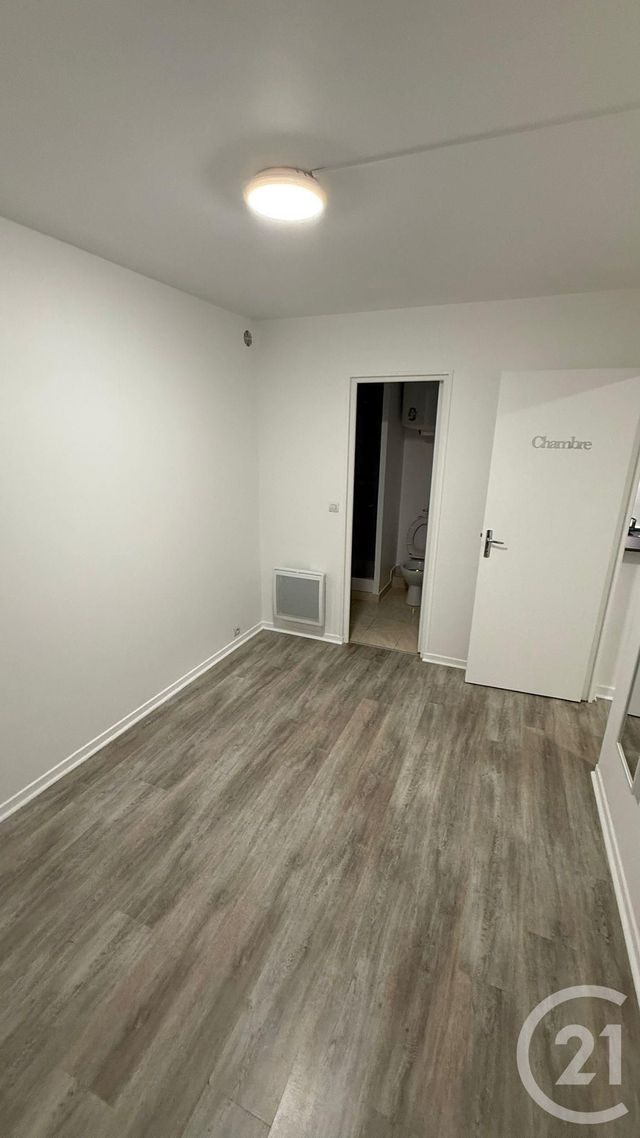 Appartement F2 à louer - 2 pièces - 26.48 m2 - DRAVEIL - 91 - ILE-DE-FRANCE - Century 21 Martinot Immobilier