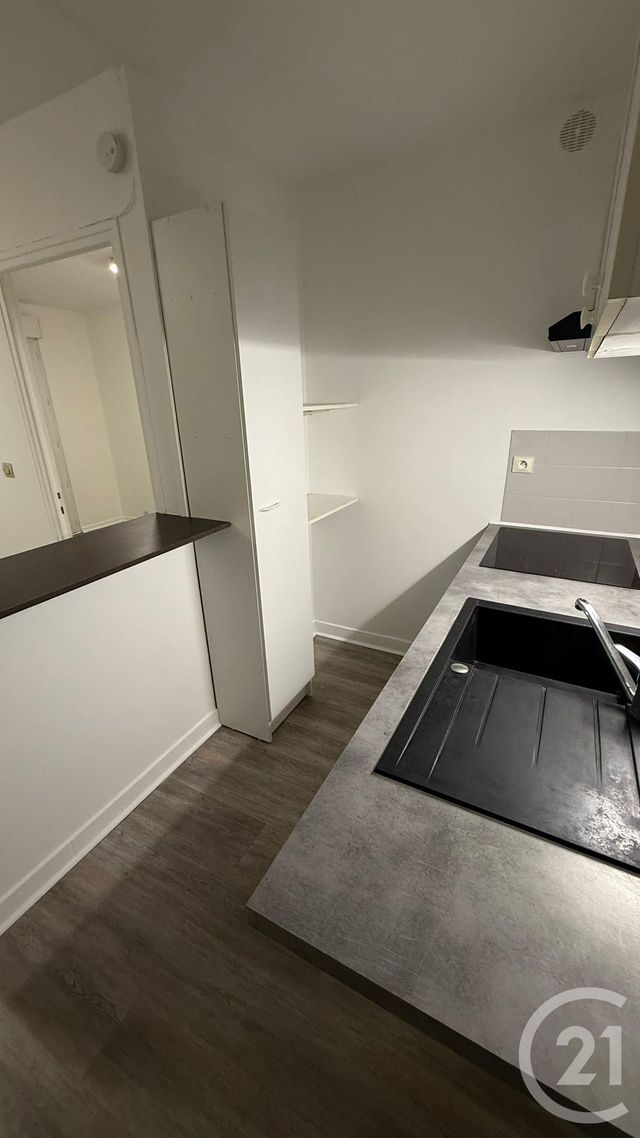 Appartement F2 à louer - 2 pièces - 26.48 m2 - DRAVEIL - 91 - ILE-DE-FRANCE - Century 21 Martinot Immobilier