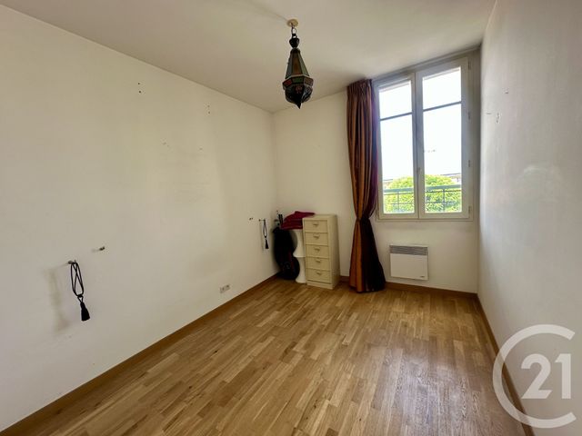 Appartement F3 à vendre - 3 pièces - 67.17 m2 - CORBEIL ESSONNES - 91 - ILE-DE-FRANCE - Century 21 Martinot Immobilier
