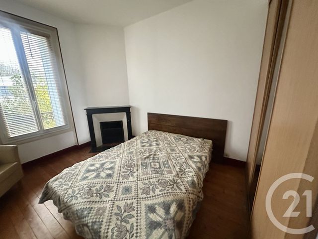 Appartement F3 à vendre - 3 pièces - 47.6 m2 - CORBEIL ESSONNES - 91 - ILE-DE-FRANCE - Century 21 Martinot Immobilier