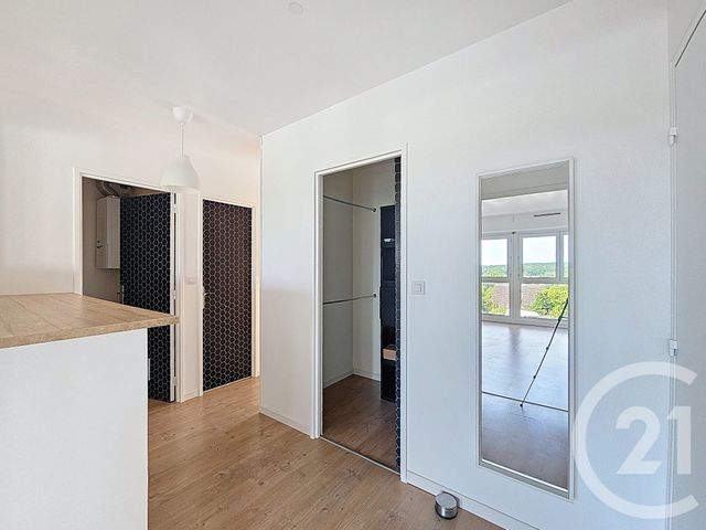 Appartement F4 à vendre - 4 pièces - 73.5 m2 - CORBEIL ESSONNES - 91 - ILE-DE-FRANCE - Century 21 Martinot Immobilier