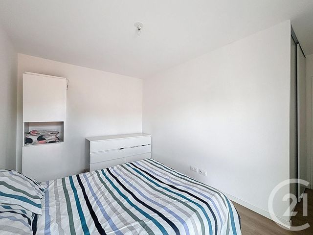 Appartement F2 à vendre - 2 pièces - 44.0 m2 - CORBEIL ESSONNES - 91 - ILE-DE-FRANCE - Century 21 Martinot Immobilier