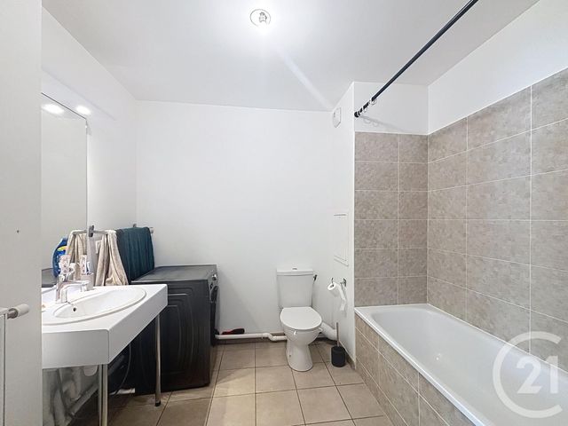 Appartement F2 à vendre - 2 pièces - 44.0 m2 - CORBEIL ESSONNES - 91 - ILE-DE-FRANCE - Century 21 Martinot Immobilier