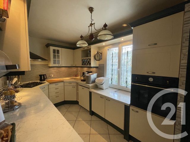 maison à vendre - 6 pièces - 119.98 m2 - CORBEIL ESSONNES - 91 - ILE-DE-FRANCE - Century 21 Martinot Immobilier