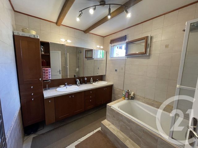 maison à vendre - 6 pièces - 119.98 m2 - CORBEIL ESSONNES - 91 - ILE-DE-FRANCE - Century 21 Martinot Immobilier