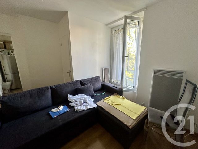 Appartement F2 à vendre - 2 pièces - 36.38 m2 - CORBEIL ESSONNES - 91 - ILE-DE-FRANCE - Century 21 Martinot Immobilier