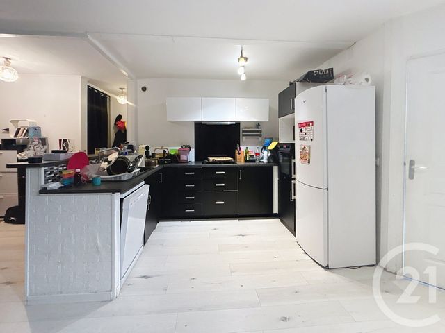 Appartement à vendre - 4 pièces - 75.0 m2 - CORBEIL ESSONNES - 91 - ILE-DE-FRANCE - Century 21 Martinot Immobilier