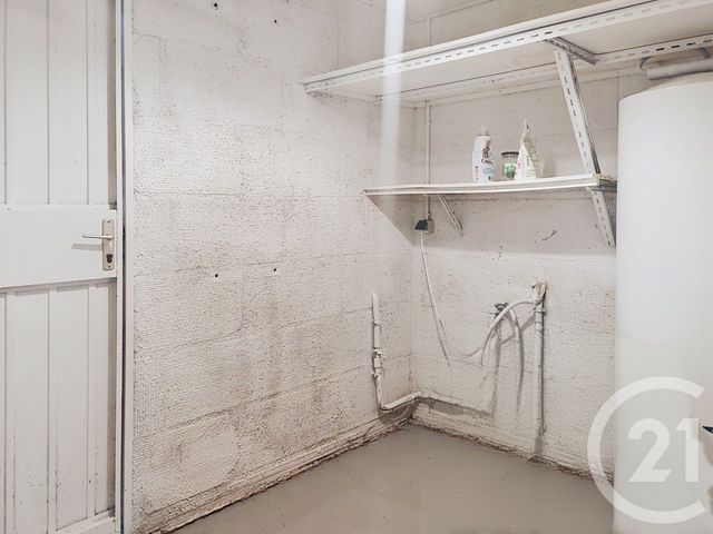 maison à louer - 5 pièces - 131.0 m2 - ST GERMAIN LES CORBEIL - 91 - ILE-DE-FRANCE - Century 21 Martinot Immobilier