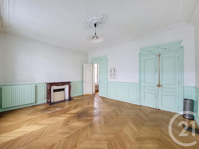 Appartement F2 à vendre - 2 pièces - 55.0 m2 - CORBEIL ESSONNES - 91 - ILE-DE-FRANCE - Century 21 Martinot Immobilier