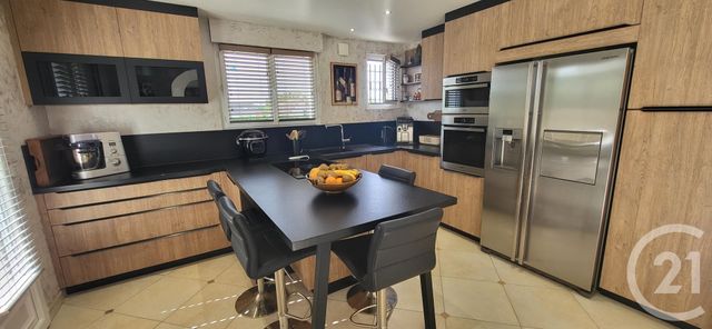 maison à vendre - 9 pièces - 238.0 m2 - SAINTRY SUR SEINE - 91 - ILE-DE-FRANCE - Century 21 Martinot Immobilier