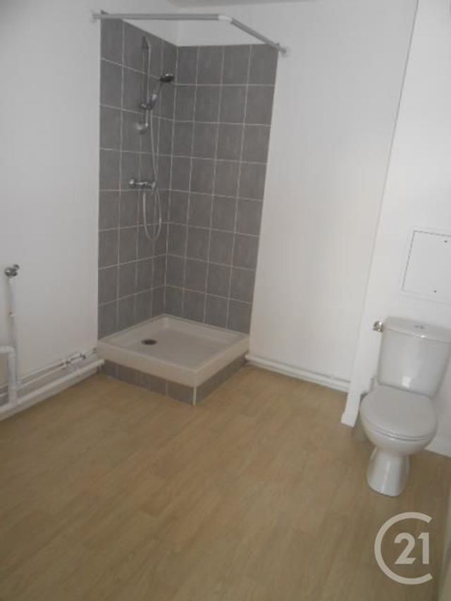 Appartement F2 à louer - 2 pièces - 43.15 m2 - CORBEIL ESSONNES - 91 - ILE-DE-FRANCE - Century 21 Martinot Immobilier