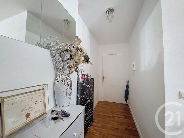 Appartement F3 à vendre - 3 pièces - 60.67 m2 - CORBEIL ESSONNES - 91 - ILE-DE-FRANCE - Century 21 Martinot Immobilier