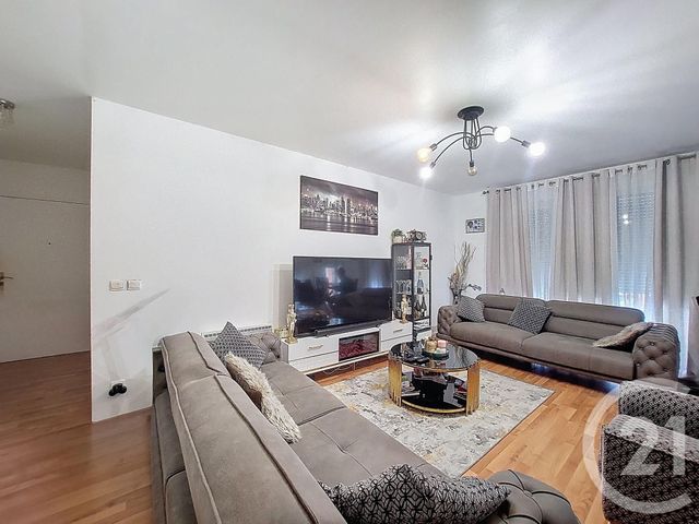Appartement F3 à vendre - 3 pièces - 60.67 m2 - CORBEIL ESSONNES - 91 - ILE-DE-FRANCE - Century 21 Martinot Immobilier