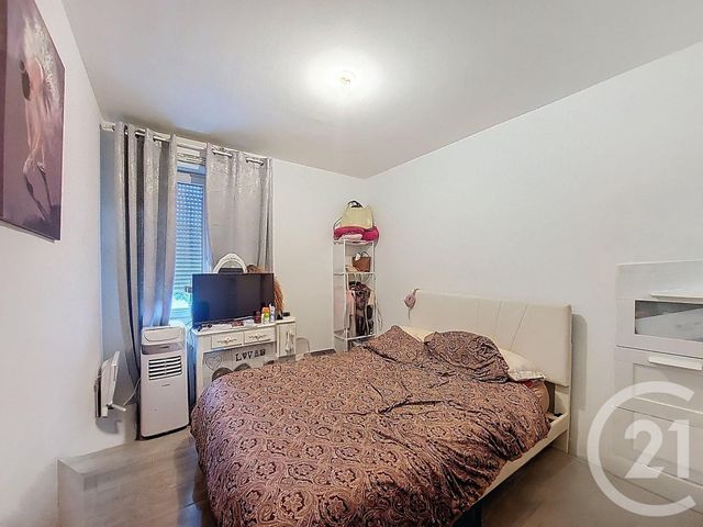 Appartement F3 à vendre - 3 pièces - 60.67 m2 - CORBEIL ESSONNES - 91 - ILE-DE-FRANCE - Century 21 Martinot Immobilier