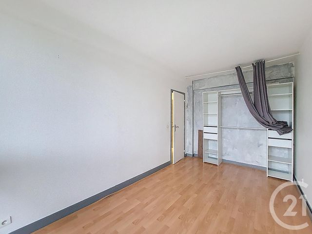 Appartement F3 à vendre - 3 pièces - 64.64 m2 - CORBEIL ESSONNES - 91 - ILE-DE-FRANCE - Century 21 Martinot Immobilier