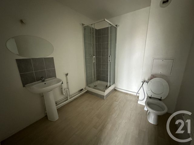 Appartement F2 à vendre - 2 pièces - 43.15 m2 - CORBEIL ESSONNES - 91 - ILE-DE-FRANCE - Century 21 Martinot Immobilier