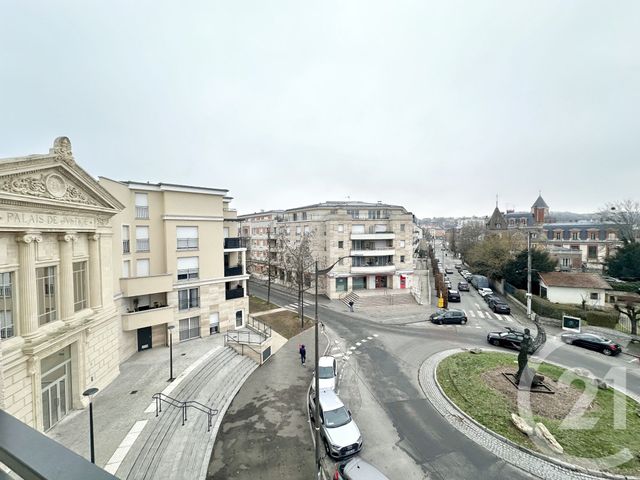 Appartement F3 à vendre - 3 pièces - 65.15 m2 - CORBEIL ESSONNES - 91 - ILE-DE-FRANCE - Century 21 Martinot Immobilier