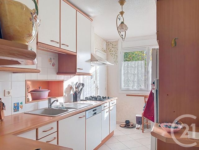 Appartement F4 à vendre - 3 pièces - 89.5 m2 - ST MICHEL SUR ORGE - 91 - ILE-DE-FRANCE - Century 21 Martinot Immobilier