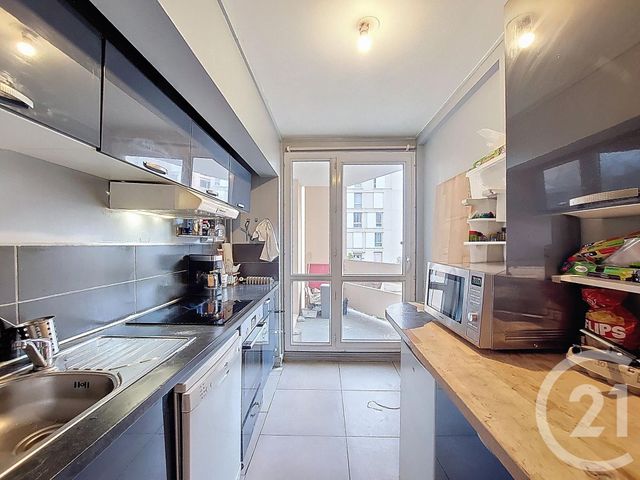 Appartement à vendre - 3 pièces - 65.0 m2 - CORBEIL ESSONNES - 91 - ILE-DE-FRANCE - Century 21 Martinot Immobilier