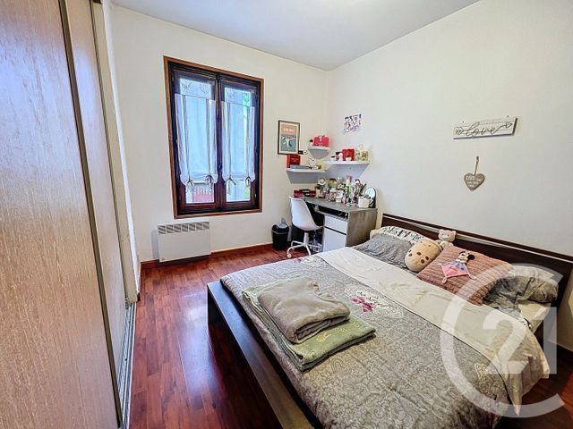 Appartement F2 à vendre - 2 pièces - 37.34 m2 - CORBEIL ESSONNES - 91 - ILE-DE-FRANCE - Century 21 Martinot Immobilier