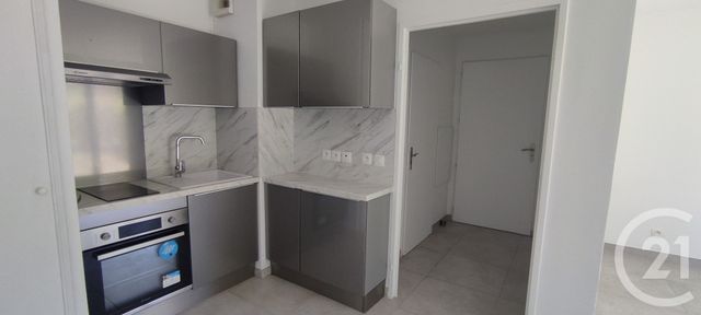 Appartement F1 à louer - 1 pièce - 26.8 m2 - ST GERMAIN LES CORBEIL - 91 - ILE-DE-FRANCE - Century 21 Martinot Immobilier