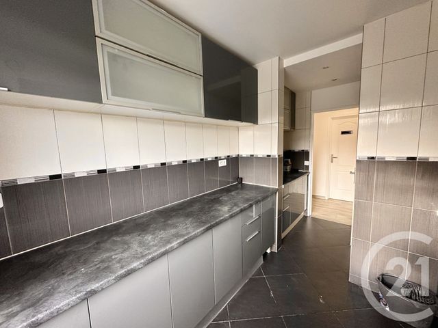 Appartement F4 à vendre - 4 pièces - 94.0 m2 - GRIGNY - 91 - ILE-DE-FRANCE - Century 21 Martinot Immobilier