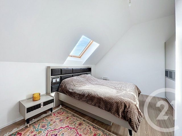 maison à vendre - 9 pièces - 220.69 m2 - VILLENEUVE ST GEORGES - 94 - ILE-DE-FRANCE - Century 21 Martinot Immobilier