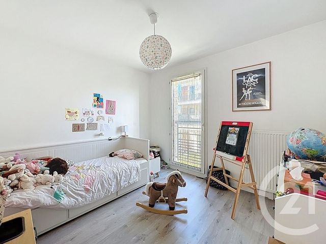 Appartement F3 à vendre - 3 pièces - 63.03 m2 - ST PIERRE DU PERRAY - 91 - ILE-DE-FRANCE - Century 21 Martinot Immobilier