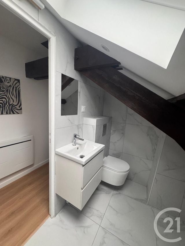 Appartement F2 à louer - 2 pièces - 24.57 m2 - CORBEIL ESSONNES - 91 - ILE-DE-FRANCE - Century 21 Martinot Immobilier