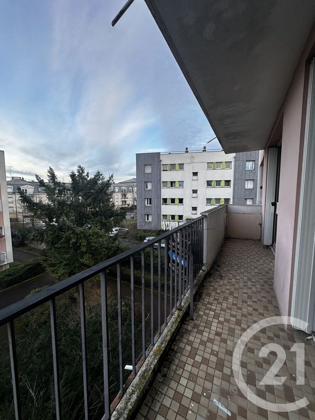 Appartement F3 à louer - 3 pièces - 64.64 m2 - CORBEIL ESSONNES - 91 - ILE-DE-FRANCE - Century 21 Martinot Immobilier