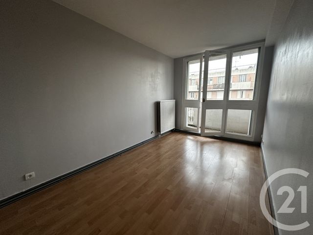 Appartement F3 à louer - 3 pièces - 64.64 m2 - CORBEIL ESSONNES - 91 - ILE-DE-FRANCE - Century 21 Martinot Immobilier