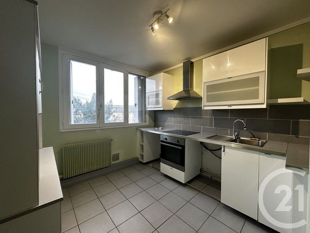 Appartement F3 à louer - 3 pièces - 64.64 m2 - CORBEIL ESSONNES - 91 - ILE-DE-FRANCE - Century 21 Martinot Immobilier