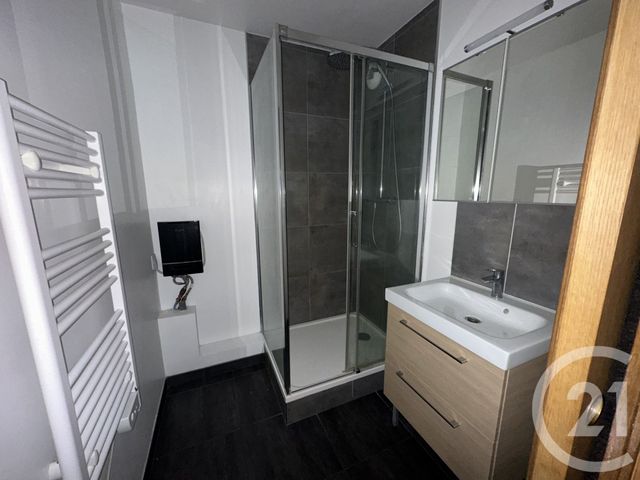 Appartement F3 à vendre - 3 pièces - 50.12 m2 - CORBEIL ESSONNES - 91 - ILE-DE-FRANCE - Century 21 Martinot Immobilier