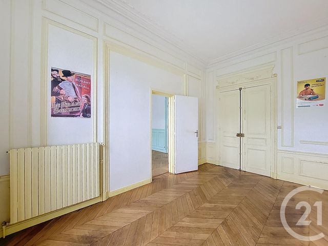 Appartement F2 à vendre - 2 pièces - 52.0 m2 - CORBEIL ESSONNES - 91 - ILE-DE-FRANCE - Century 21 Martinot Immobilier