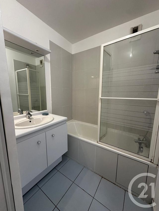 Appartement F2 à louer - 2 pièces - 36.52 m2 - CORBEIL ESSONNES - 91 - ILE-DE-FRANCE - Century 21 Martinot Immobilier