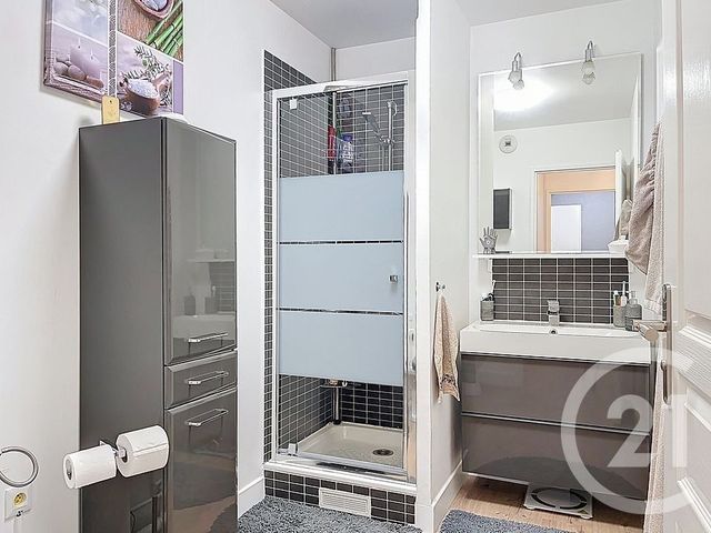 Appartement F3 à vendre - 3 pièces - 60.0 m2 - ST PIERRE DU PERRAY - 91 - ILE-DE-FRANCE - Century 21 Martinot Immobilier