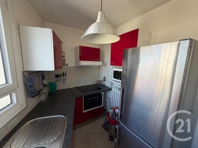 Appartement F1 à louer - 1 pièce - 31.0 m2 - MAISONS ALFORT - 94 - ILE-DE-FRANCE - Century 21 Martinot Immobilier