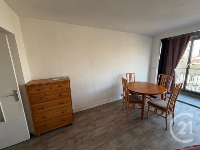 Appartement F1 à louer - 1 pièce - 31.0 m2 - MAISONS ALFORT - 94 - ILE-DE-FRANCE - Century 21 Martinot Immobilier