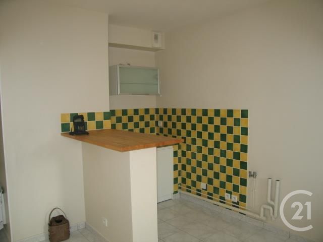 Appartement F2 à louer - 2 pièces - 30.9 m2 - CORBEIL ESSONNES - 91 - ILE-DE-FRANCE - Century 21 Martinot Immobilier