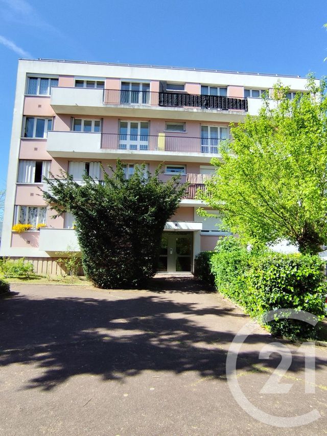 Appartement F3 à louer - 3 pièces - 64.63 m2 - CORBEIL ESSONNES - 91 - ILE-DE-FRANCE - Century 21 Martinot Immobilier