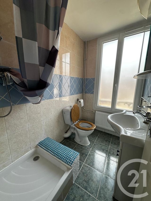 Appartement F2 à louer - 2 pièces - 44.03 m2 - CORBEIL ESSONNES - 91 - ILE-DE-FRANCE - Century 21 Martinot Immobilier