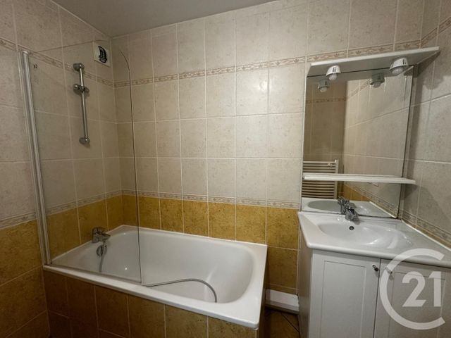 Appartement F2 à louer - 2 pièces - 47.06 m2 - DRAVEIL - 91 - ILE-DE-FRANCE - Century 21 Martinot Immobilier