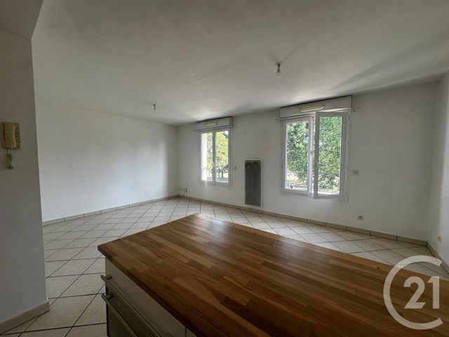 Appartement F2 à louer - 2 pièces - 47.06 m2 - DRAVEIL - 91 - ILE-DE-FRANCE - Century 21 Martinot Immobilier