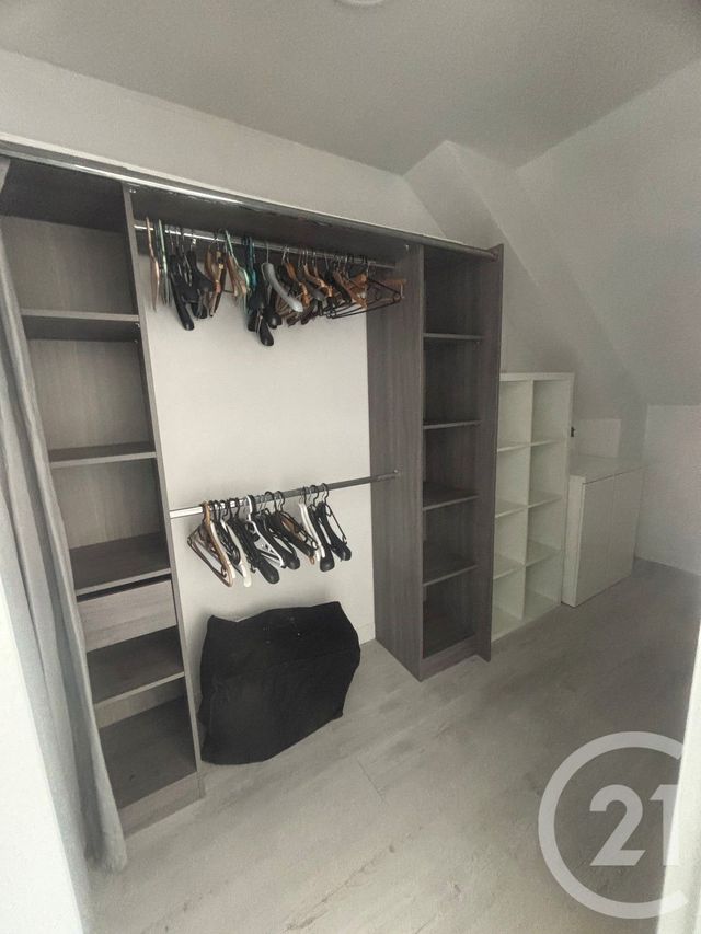Appartement Duplex à louer - 2 pièces - 56.15 m2 - CORBEIL ESSONNES - 91 - ILE-DE-FRANCE - Century 21 Martinot Immobilier