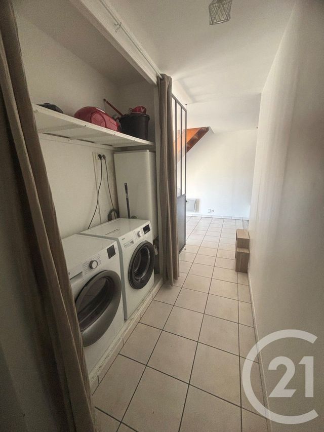 Appartement Duplex à louer - 2 pièces - 56.15 m2 - CORBEIL ESSONNES - 91 - ILE-DE-FRANCE - Century 21 Martinot Immobilier